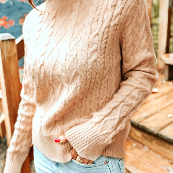 magnolia boutique Sweaters - Boutique northern chill mockneck cable sweater. Light Mocha. Large. New!